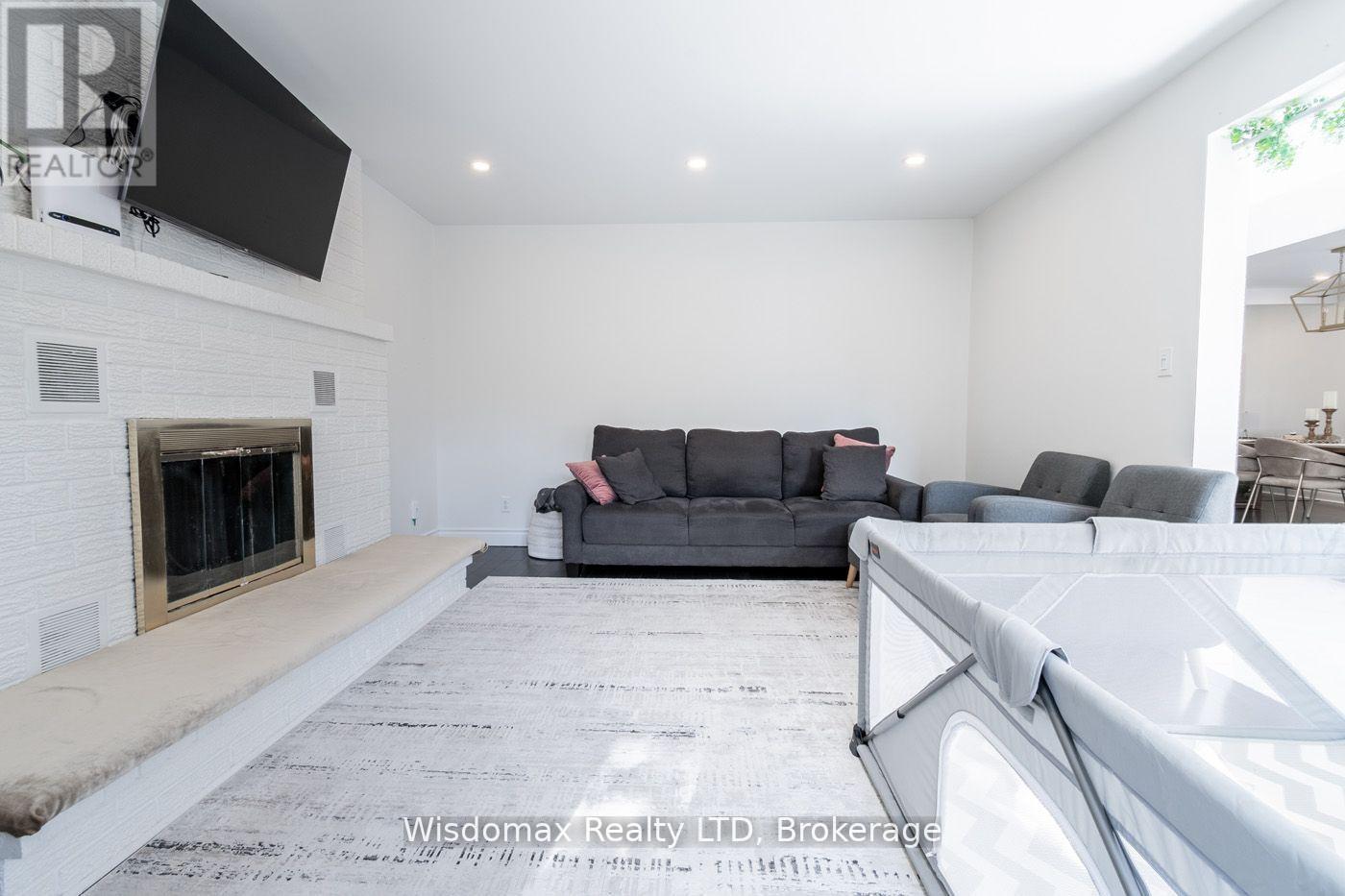 15 Capri Street, Thorold, Ontario  L2V 4W7 - Photo 14 - X12685314