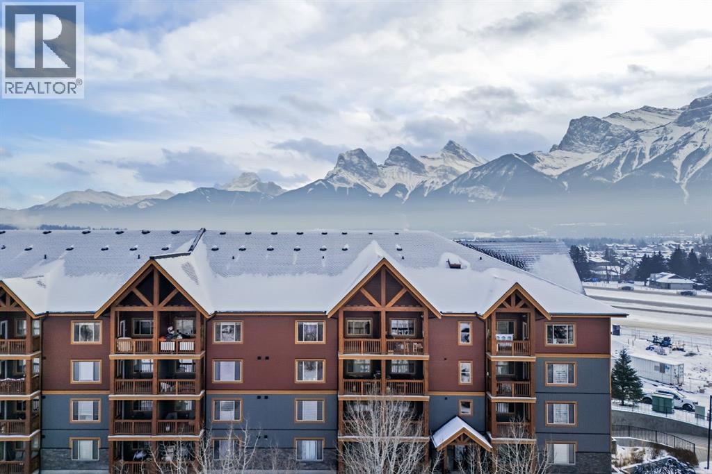 409, 300 Palliser Lane, Canmore, Alberta  T1W 0H5 - Photo 3 - A2278060