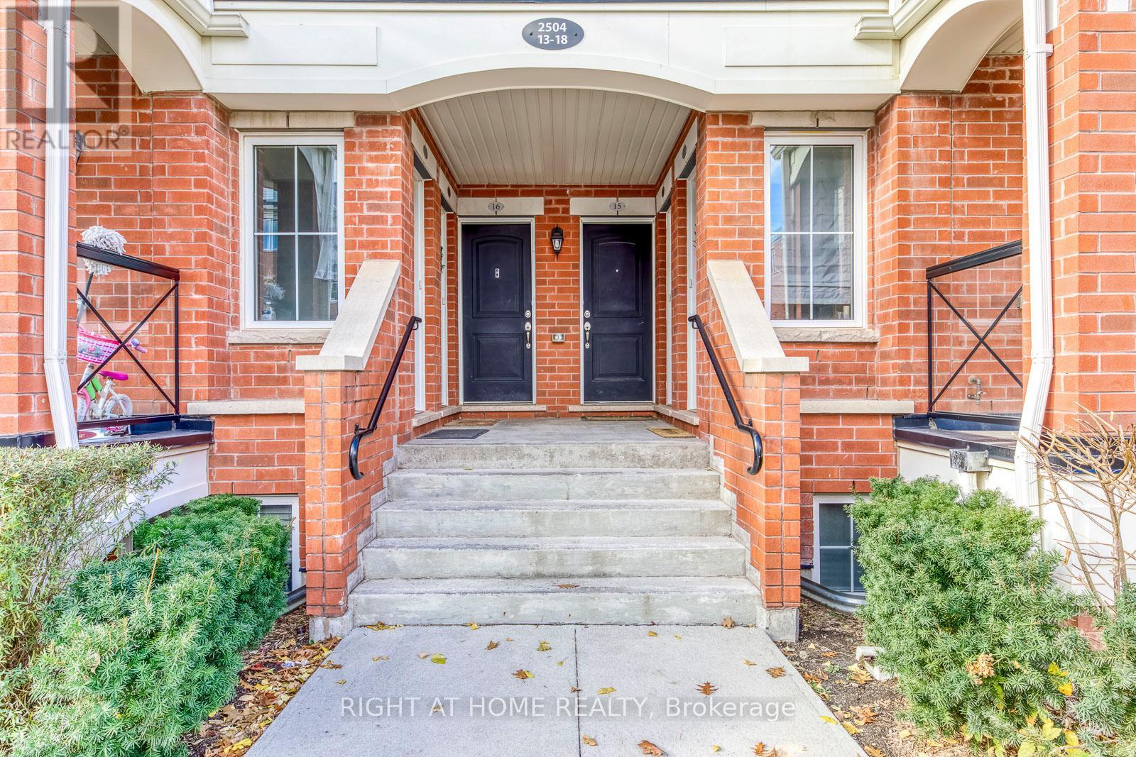 17 - 2504 Post Road, Oakville, Ontario  L6H 0K1 - Photo 2 - W12685312