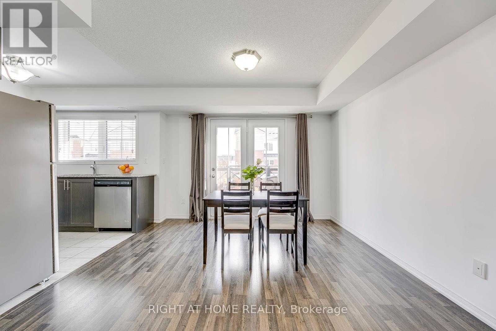 17 - 2504 Post Road, Oakville, Ontario  L6H 0K1 - Photo 6 - W12685312