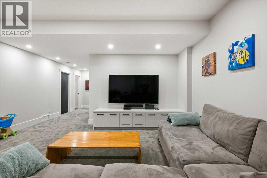 1206 Richland Road Ne, Calgary, Alberta  T2E 5M4 - Photo 34 - A2276931