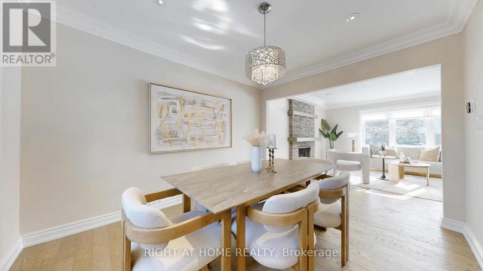 12 Courtham Avenue, Markham, Ontario  L3T 1G3 - Photo 17 - N12685322