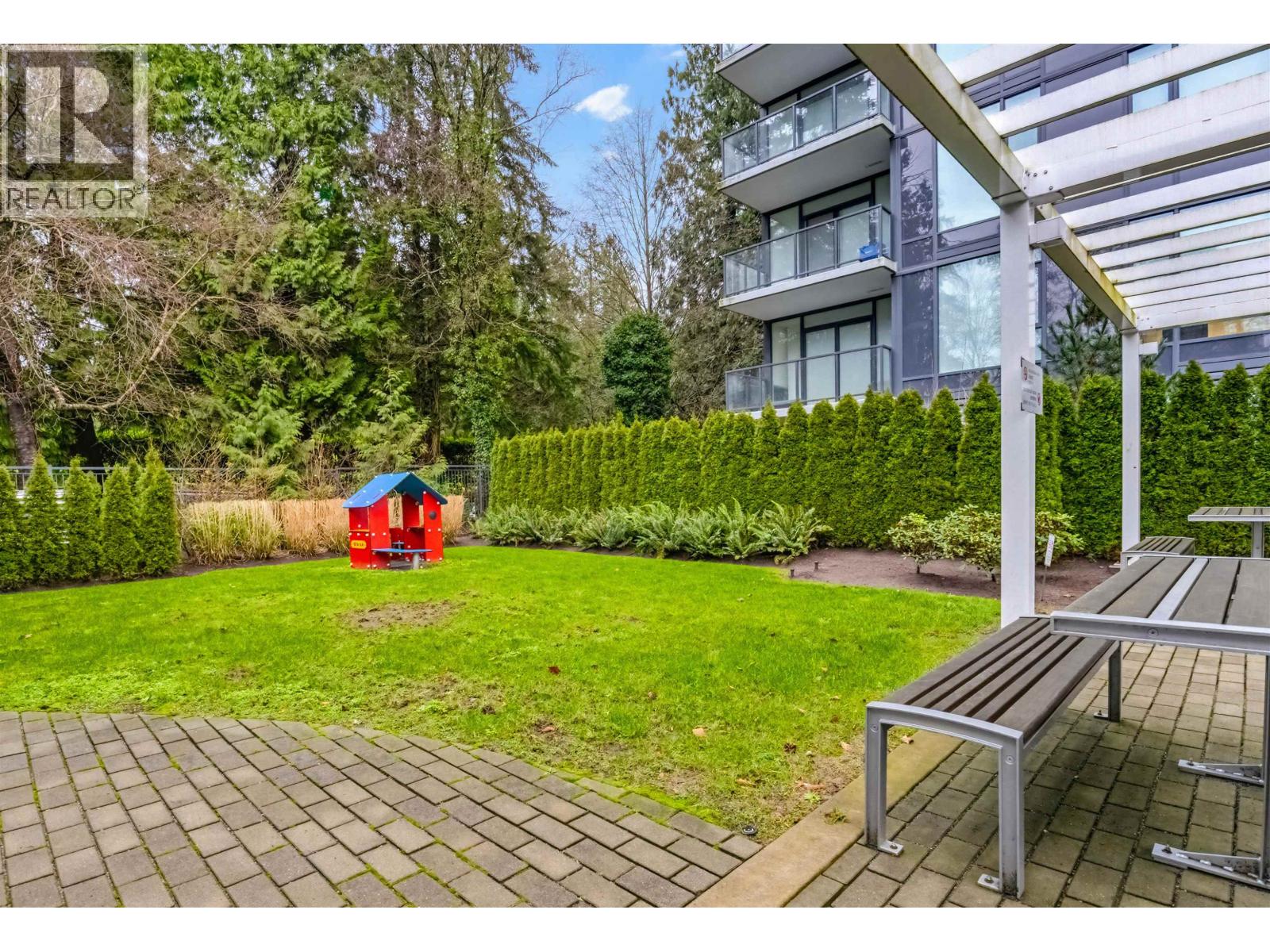 201 585 Austin Avenue, Coquitlam, British Columbia  V3K 0G6 - Photo 26 - R3077599