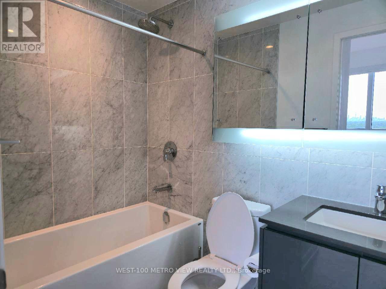 2010 - 115 Mcmahon Drive, Toronto, Ontario  M2K 0E3 - Photo 6 - C12685346