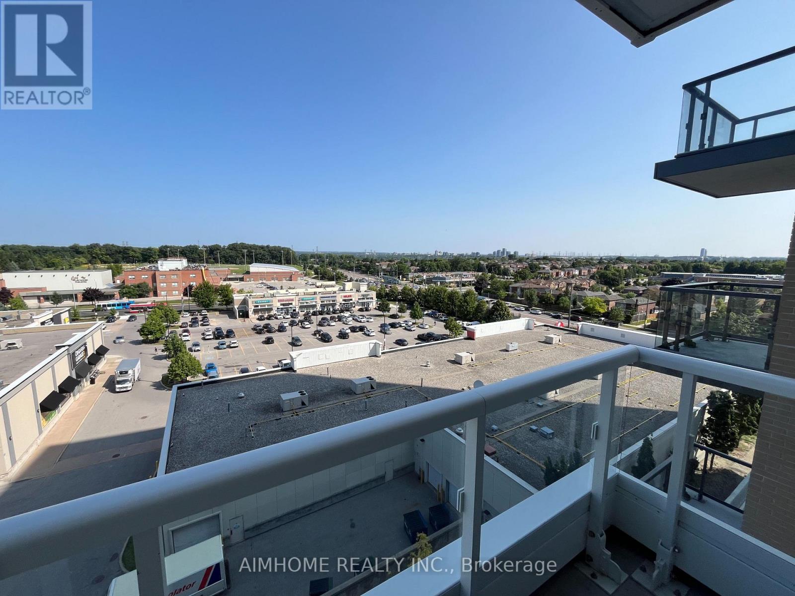 702 - 8 Beverley Glen Boulevard, Vaughan, Ontario  L4J 0L5 - Photo 12 - N12685340