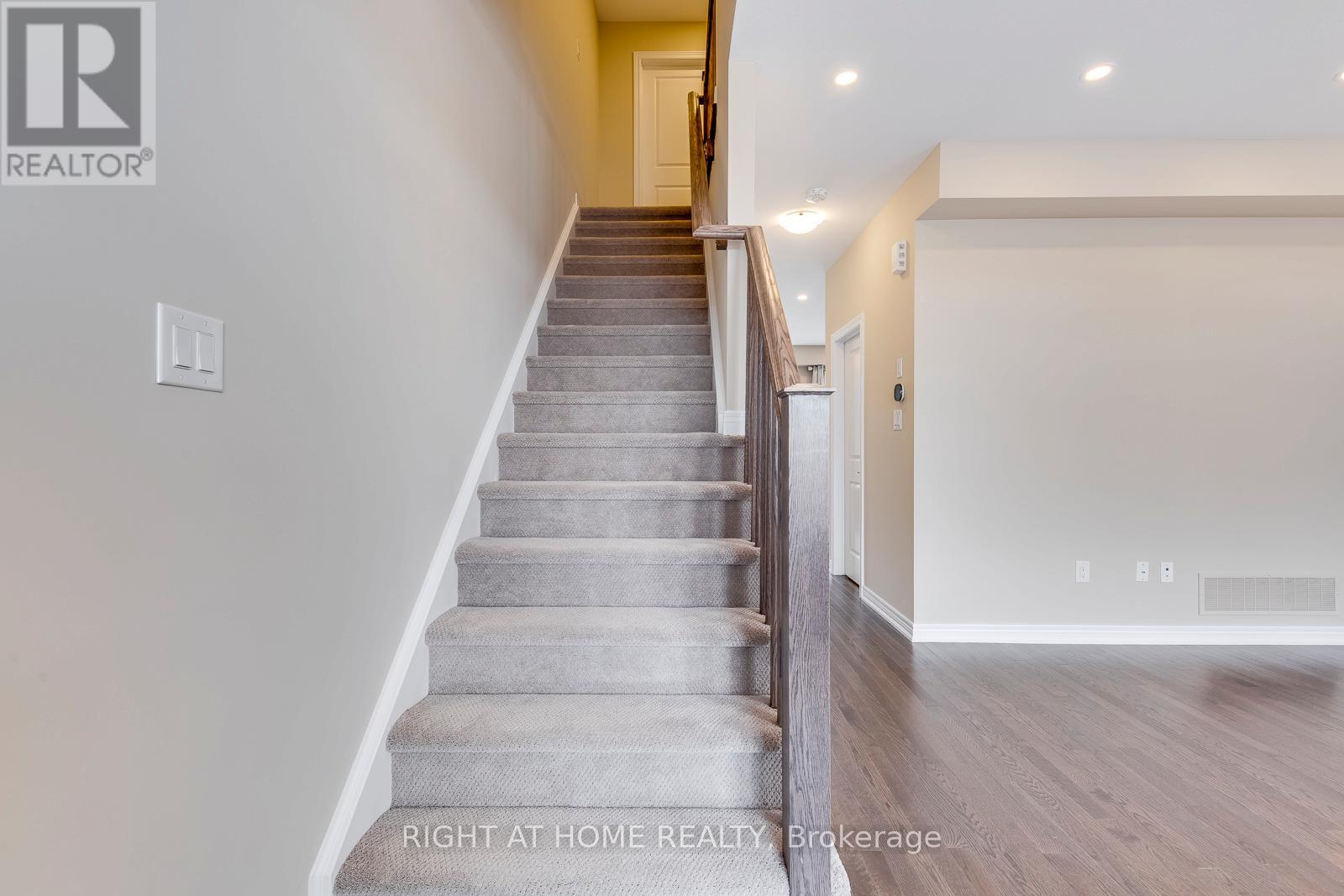 3195 William Coltson Avenue, Oakville, Ontario  L6H 0X1 - Photo 25 - W12685344