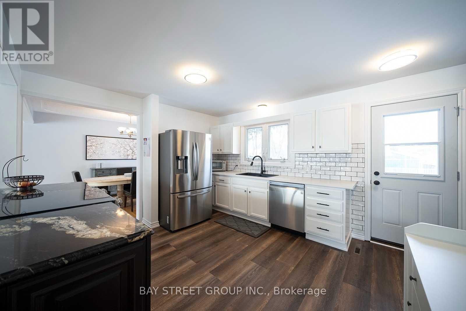 31 Tranquility Street, Brantford, Ontario  N3R 3H6 - Photo 10 - X12685338