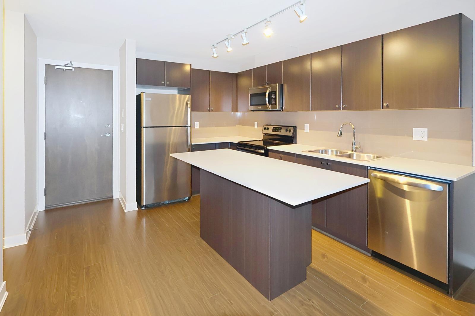 417 13740 75A AVENUE, Surrey, British Columbia