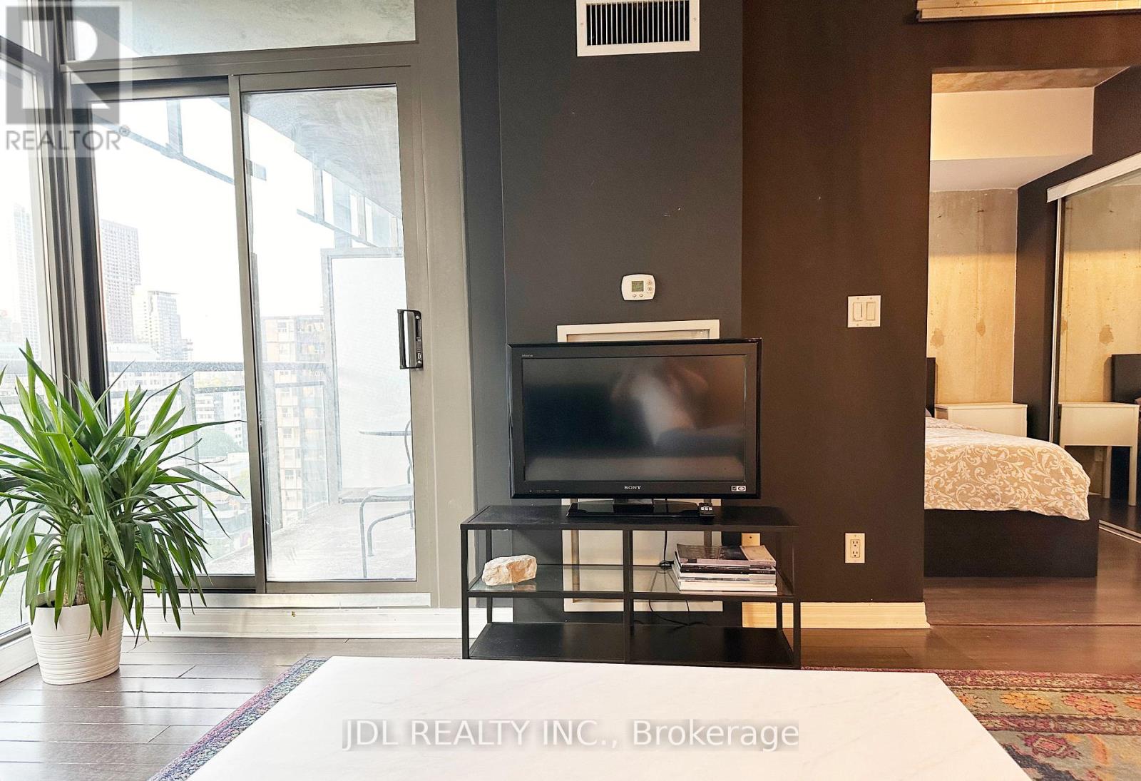 1607 - 22 Wellesley Street E, Toronto, Ontario  M4Y 1G3 - Photo 9 - C12685350