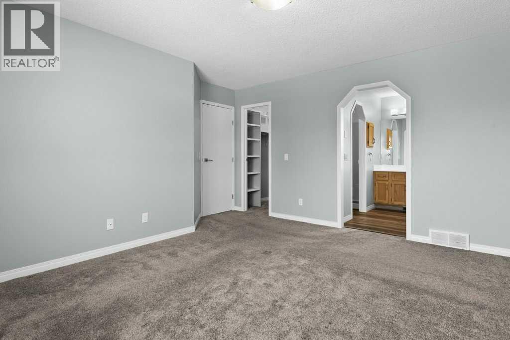3641 Douglas Woods Heights Se, Calgary, Alberta  T2Z 2G4 - Photo 22 - A2273239