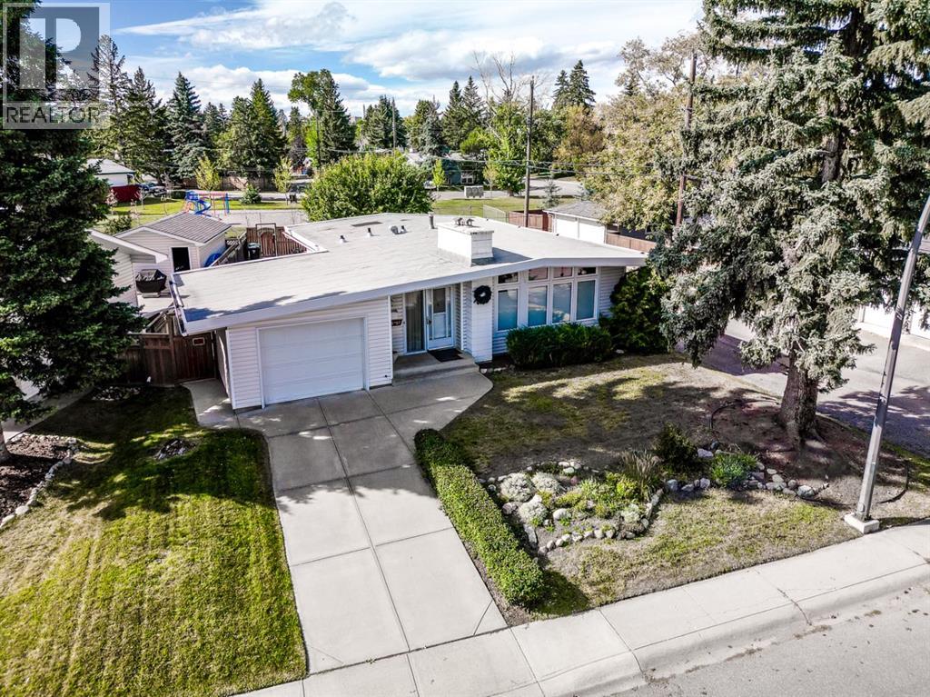 10211 5 Street Se, Calgary, Alberta  T2J 1L6 - Photo 2 - A2277804