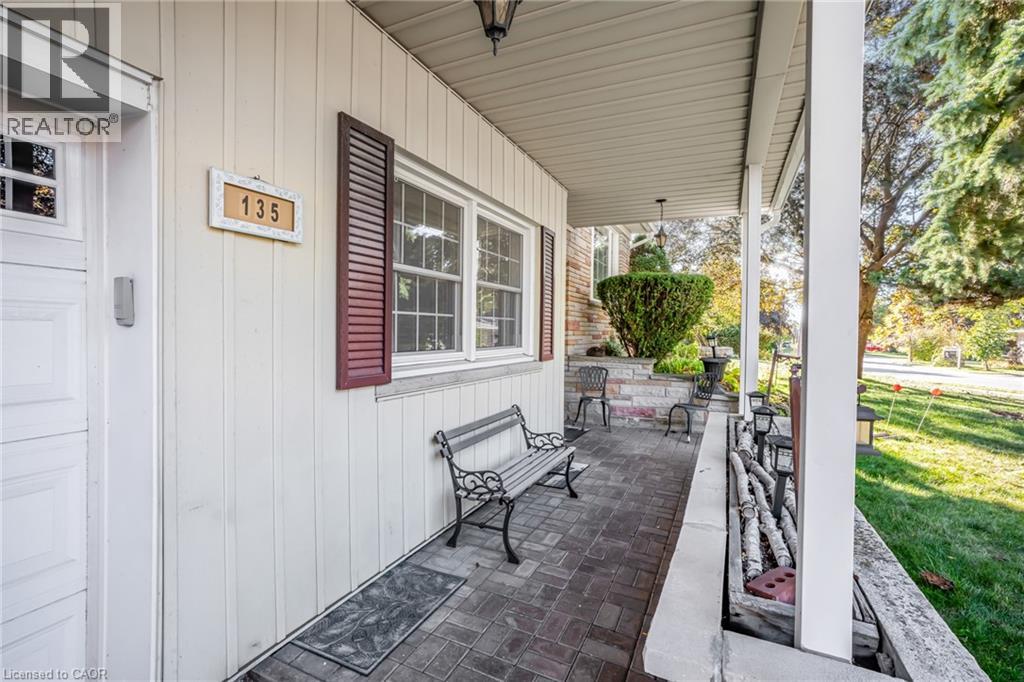 135 Libby Boulevard, Richmond Hill, Ontario  L4C 4V5 - Photo 4 - 40779979