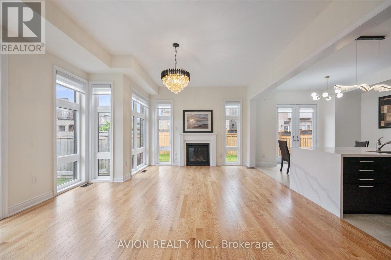 2417 Edward Leaver Trail, Oakville, Ontario  L6M 5L6 - Photo 6 - W12685370