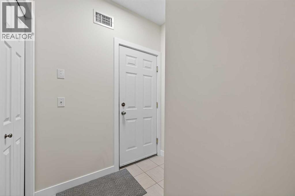 201, 39 Hidden Creek Place Nw, Calgary, Alberta  T3A 6B9 - Photo 25 - A2277483