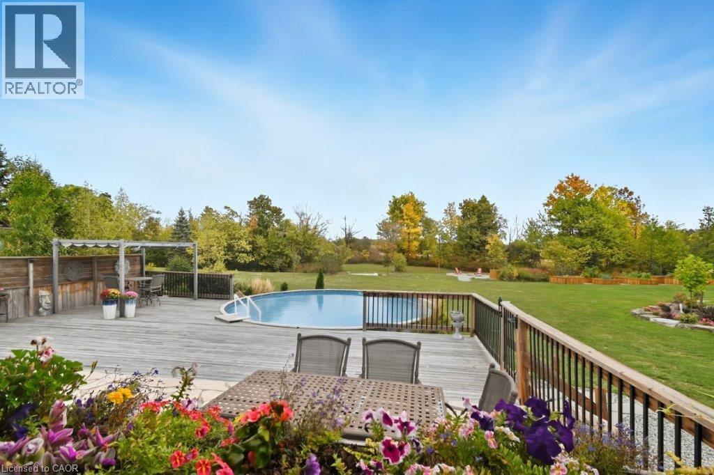 2493 Meadow Court, West Lincoln, Ontario  L0R 1Y0 - Photo 16 - 40773572