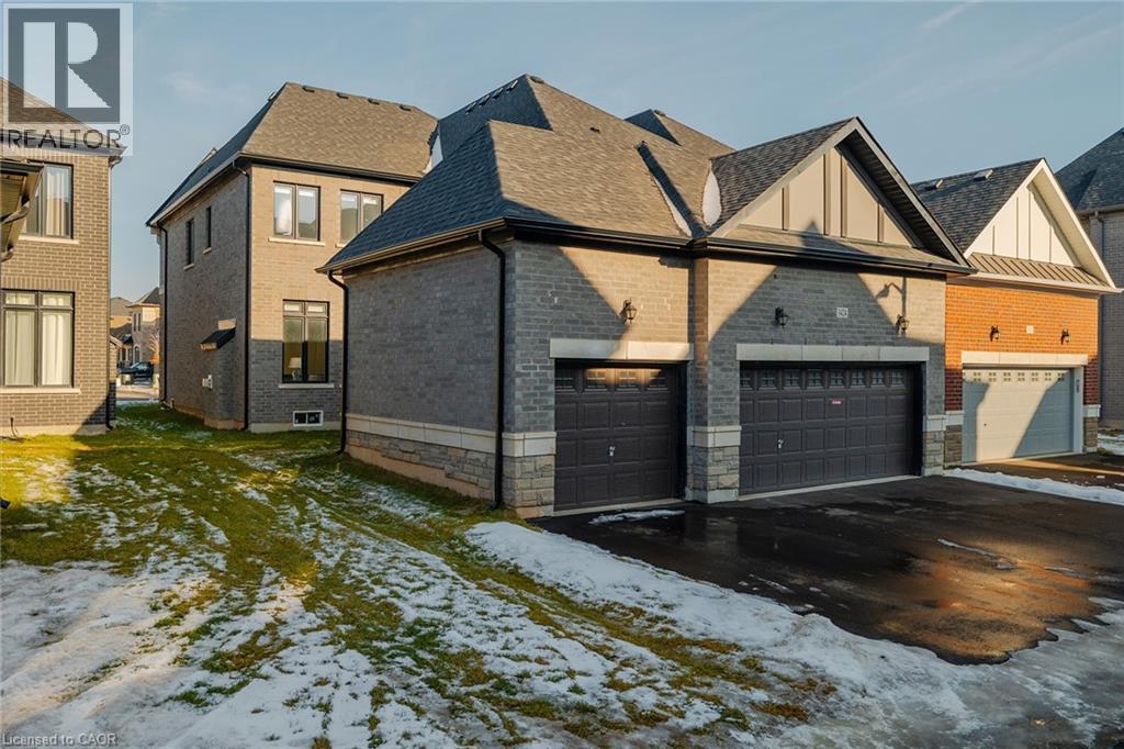 3424 Millicent Avenue, Oakville, Ontario  L6H 0V8 - Photo 3 - 40795252