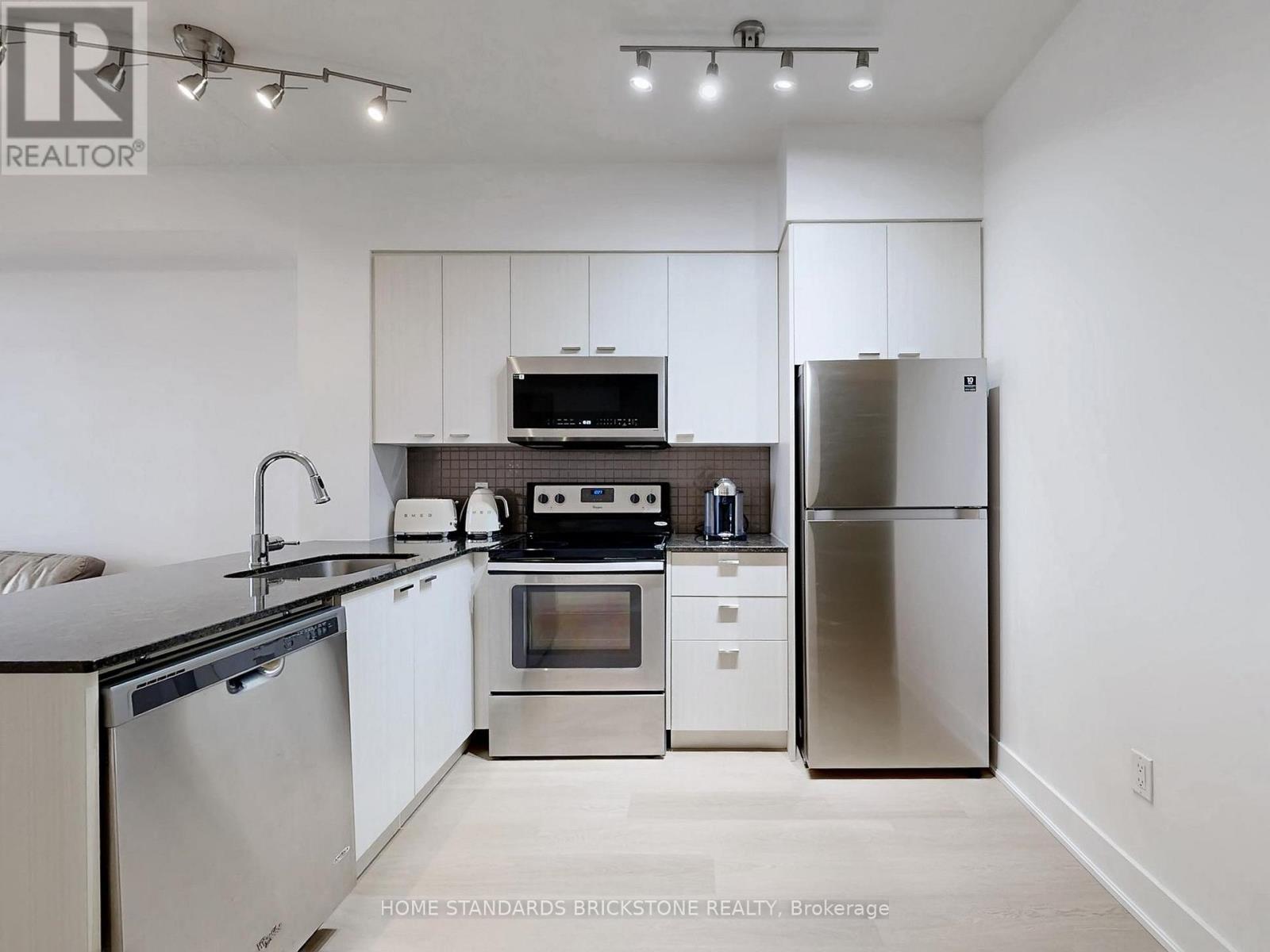 2903 - 88 Sheppard Avenue E, Toronto, Ontario  M2N 0G9 - Photo 8 - C12685376