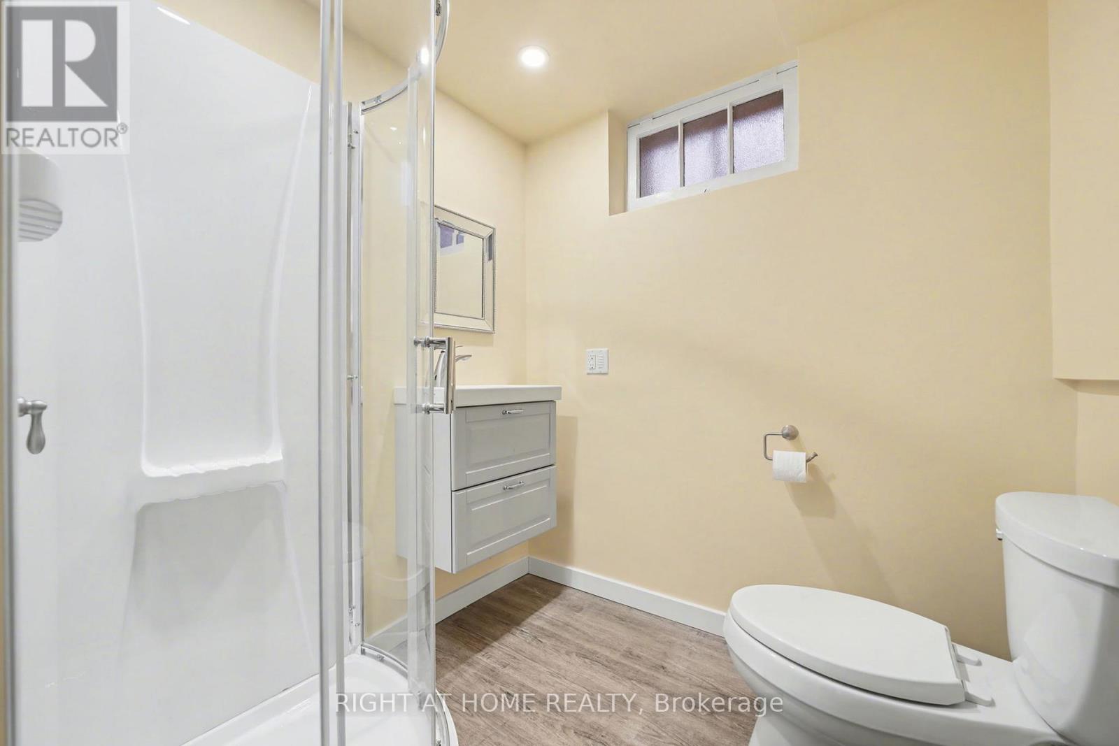 32 Hollywood Crescent, Toronto, Ontario  M4L 2K5 - Photo 41 - E12685410