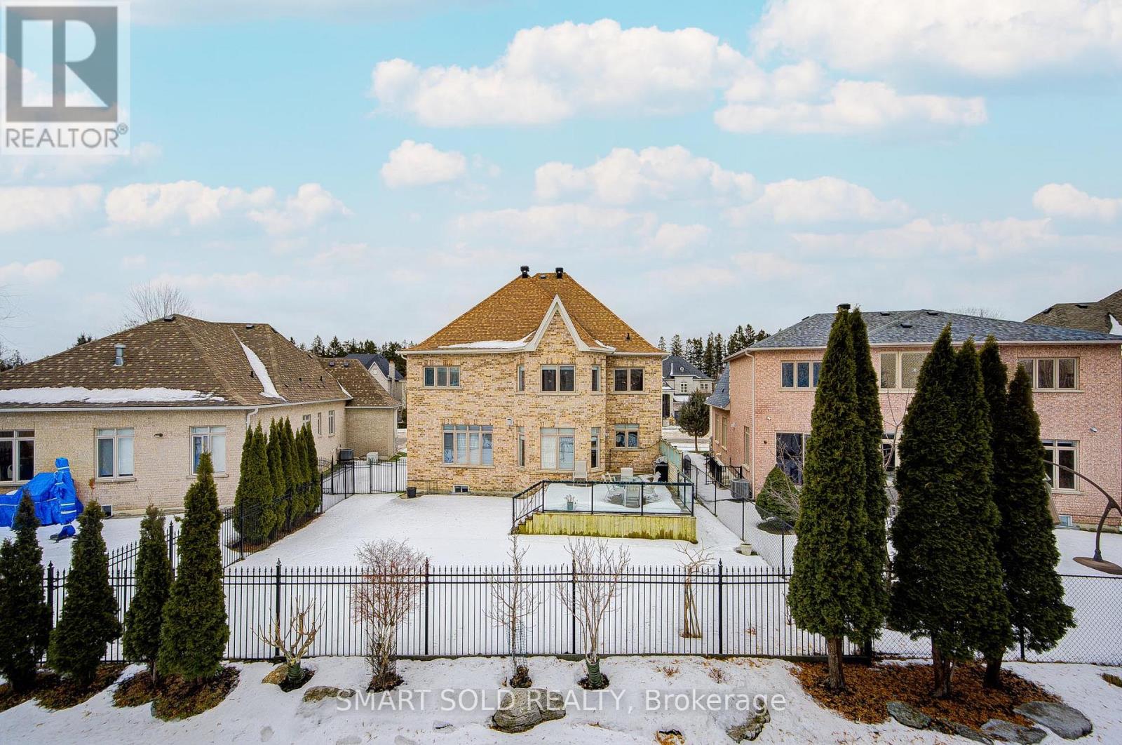 8 Sachet Drive, Richmond Hill, Ontario  L4E 4S1 - Photo 17 - N12685380