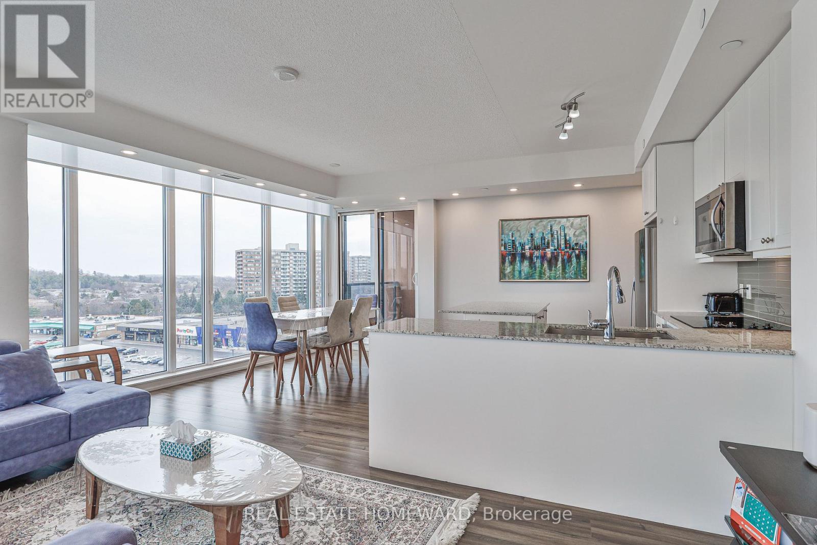 911b - 9600 Yonge Street, Richmond Hill, Ontario  L4C 0X3 - Photo 18 - N12685394