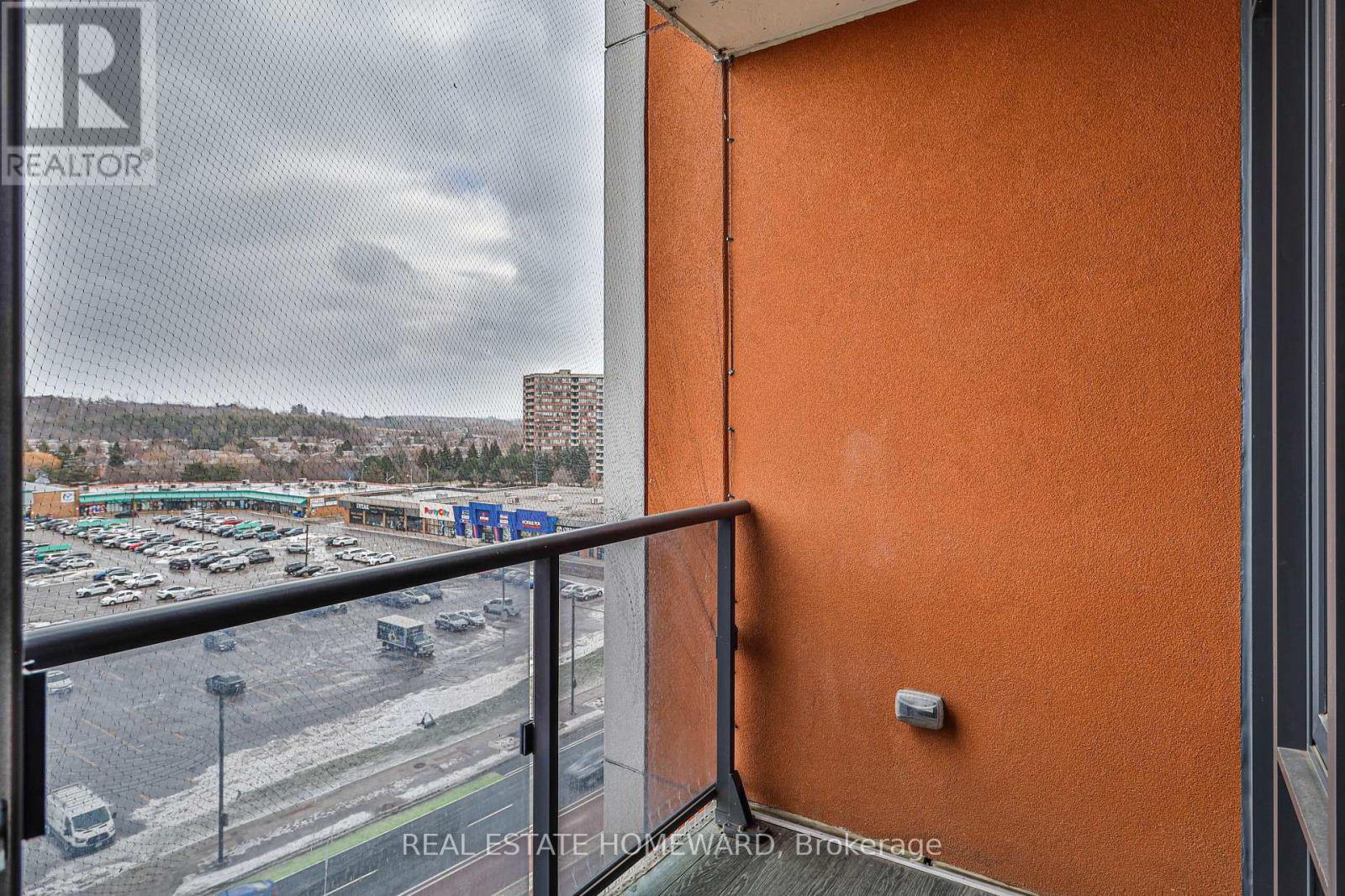 911b - 9600 Yonge Street, Richmond Hill, Ontario  L4C 0X3 - Photo 32 - N12685394