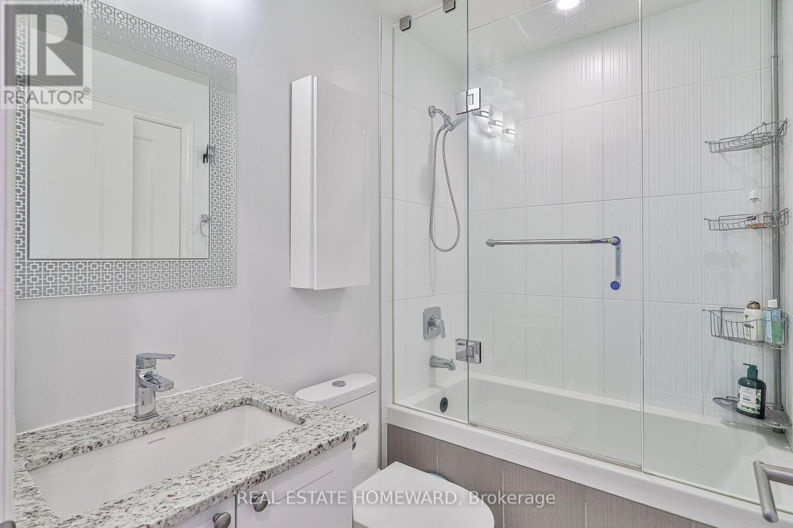 911b - 9600 Yonge Street, Richmond Hill, Ontario  L4C 0X3 - Photo 8 - N12685394