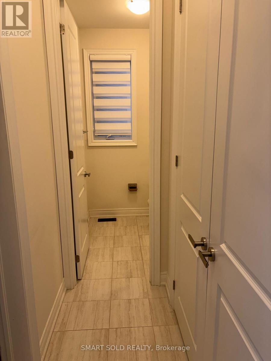 379 Seaview Heights, East Gwillimbury, Ontario  L9N 0Y4 - Photo 16 - N12685416