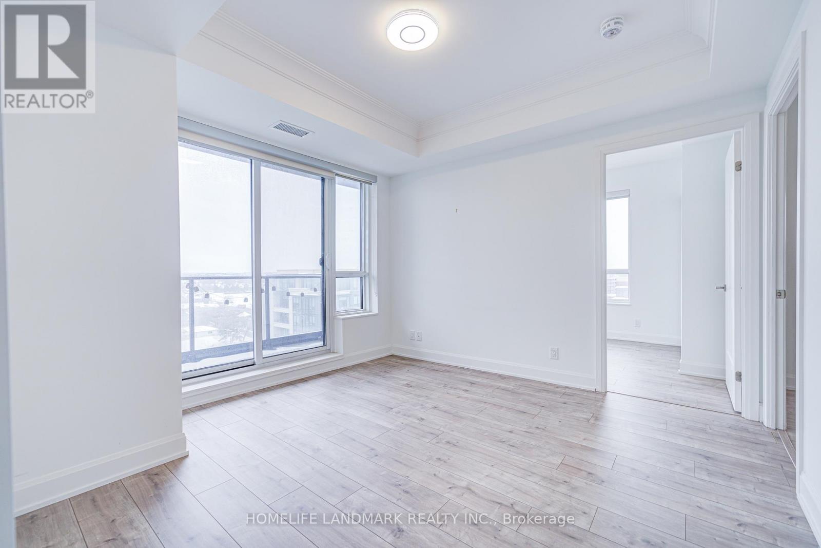 1009 - 18 Water Walk Drive, Markham, Ontario  L3R 6L5 - Photo 7 - N12685420