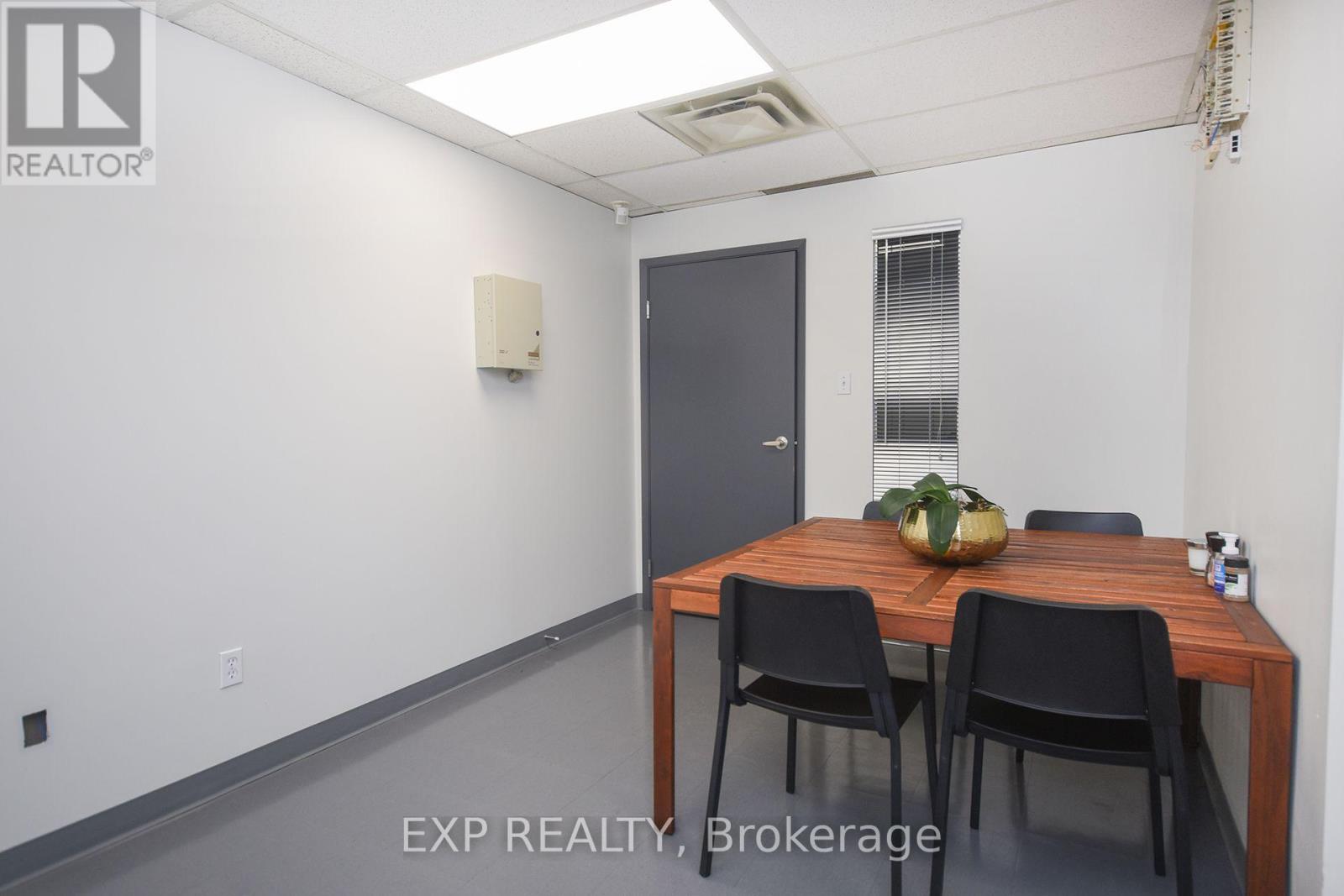 103 Office L - 60 Granton Drive, Richmond Hill, Ontario  L4B 2N6 - Photo 17 - N12685438