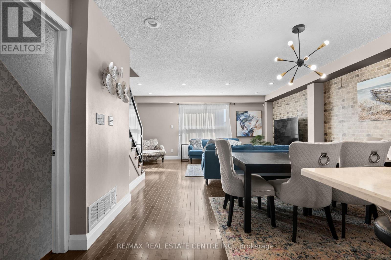 10 - 1570 Reeves Gate, Oakville, Ontario  L6M 3J3 - Photo 18 - W12685384