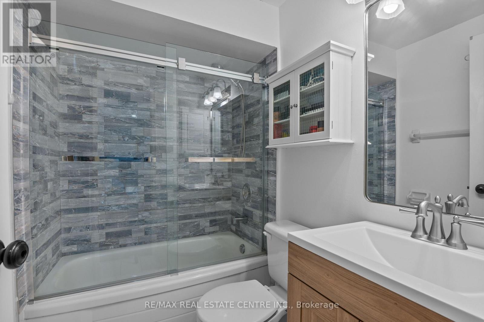 10 - 1570 Reeves Gate, Oakville, Ontario  L6M 3J3 - Photo 32 - W12685384