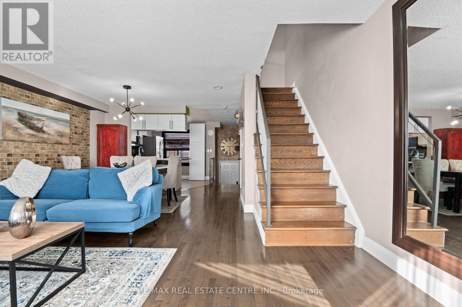 10 - 1570 Reeves Gate, Oakville, Ontario  L6M 3J3 - Photo 7 - W12685384