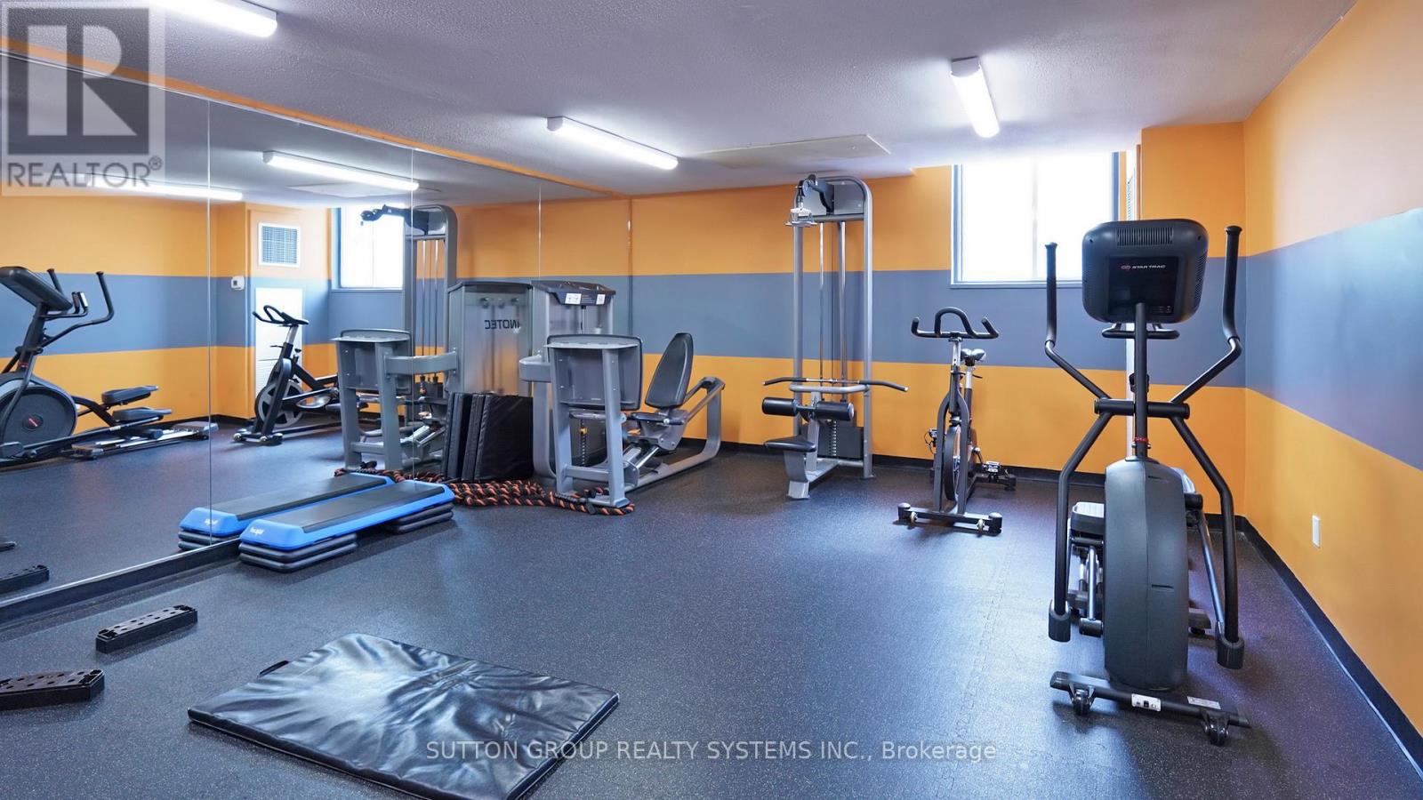 1811 - 85 Emmett Avenue, Toronto, Ontario  M6M 5A2 - Photo 31 - W12685406