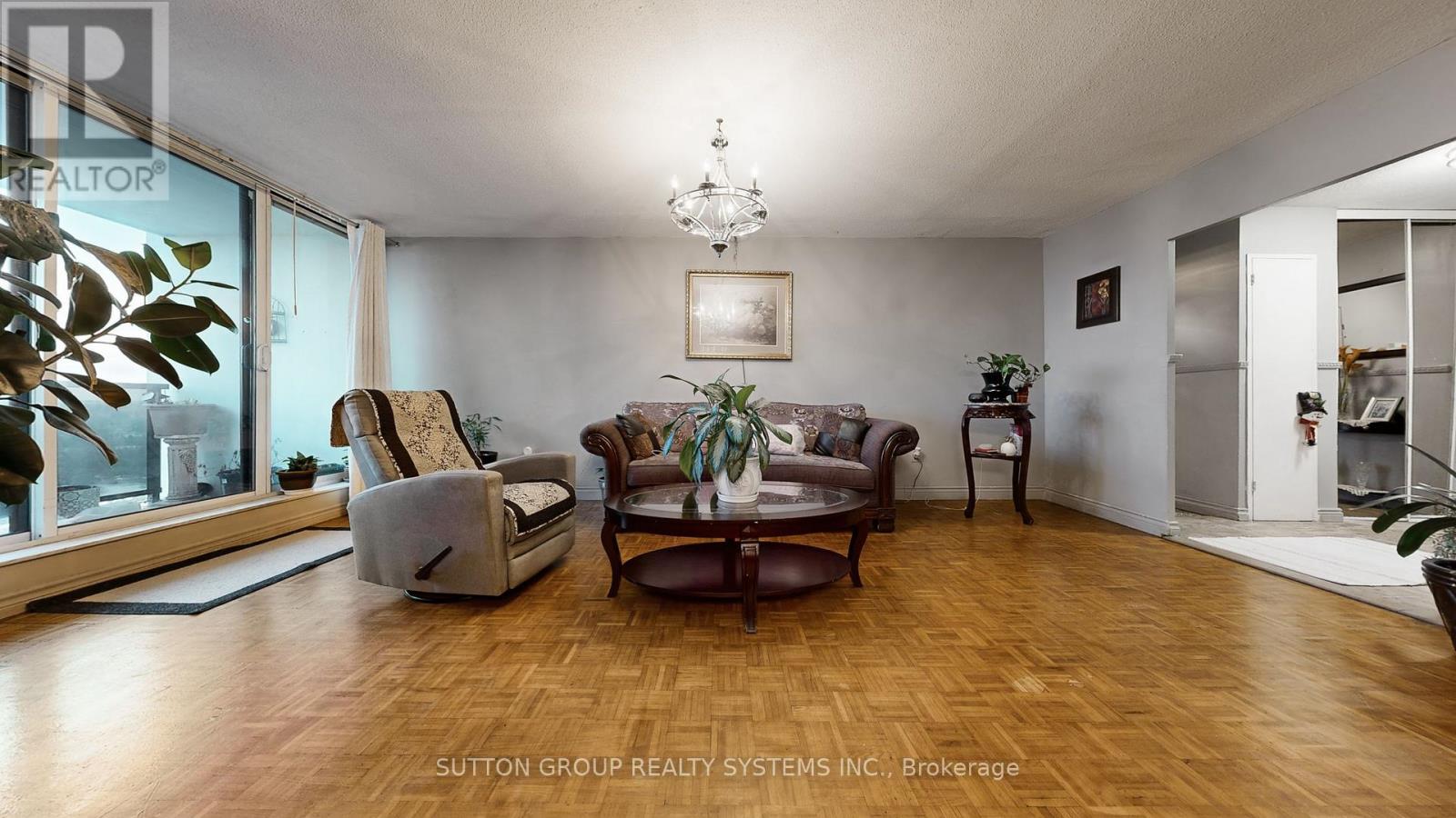 1811 - 85 Emmett Avenue, Toronto, Ontario  M6M 5A2 - Photo 6 - W12685406