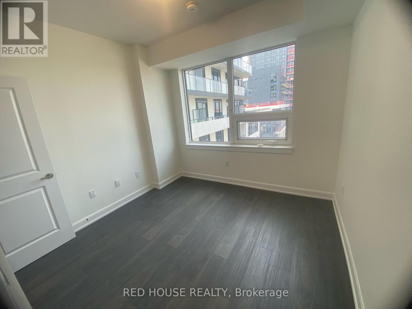 902 - 3200 William Coltson Avenue, Oakville, Ontario  L6H 7W6 - Photo 3 - W12685426