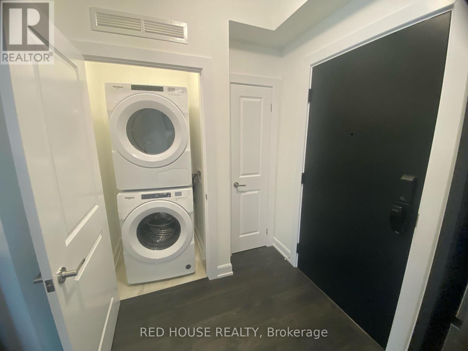 902 - 3200 William Coltson Avenue, Oakville, Ontario  L6H 7W6 - Photo 4 - W12685426