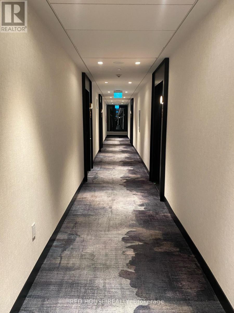 902 - 3200 William Coltson Avenue, Oakville, Ontario  L6H 7W6 - Photo 9 - W12685426