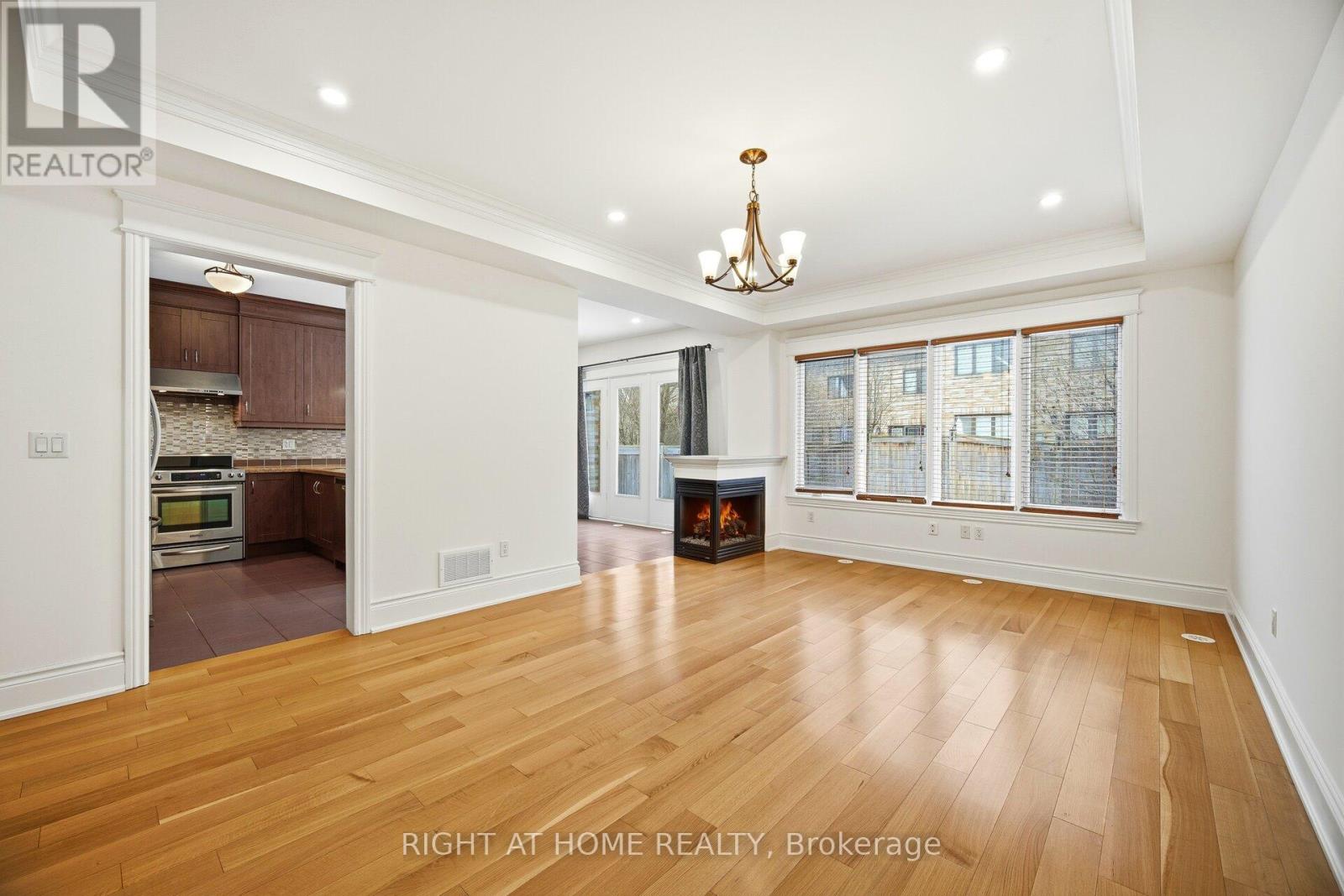 12 Jenny Thompson Court, Richmond Hill, Ontario  L4S 0E7 - Photo 13 - N12685452