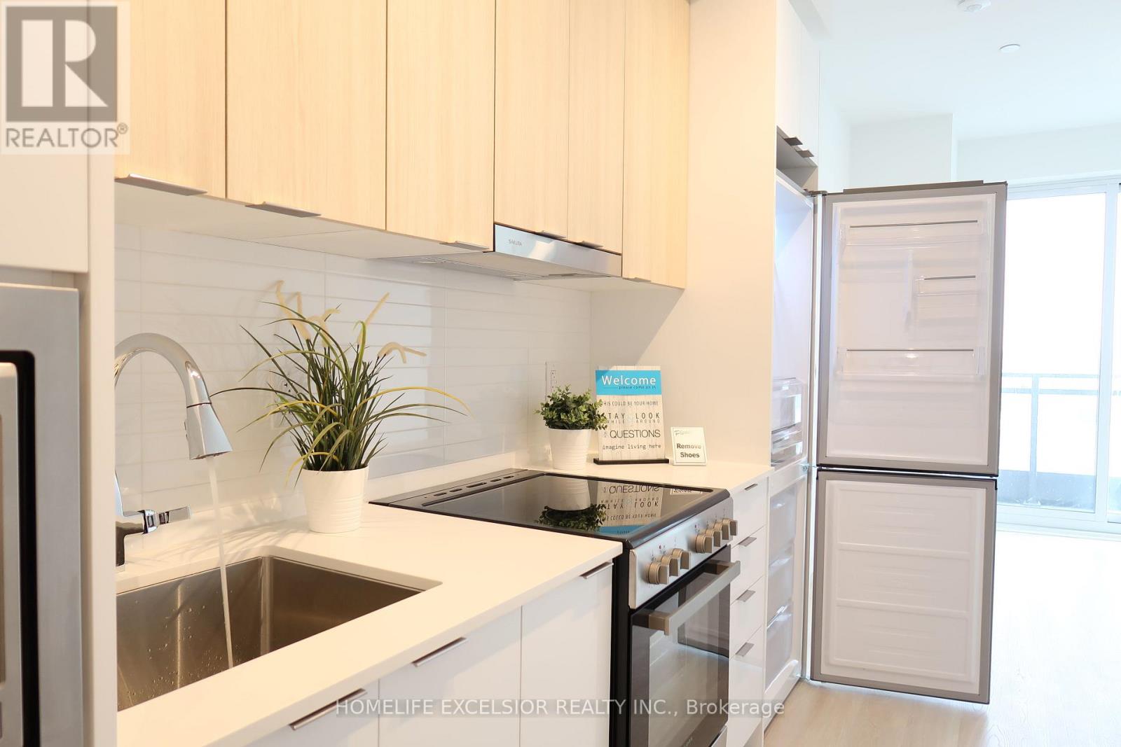 A702 - 9763 Markham Road, Markham, Ontario  L6E 0W4 - Photo 11 - N12685464