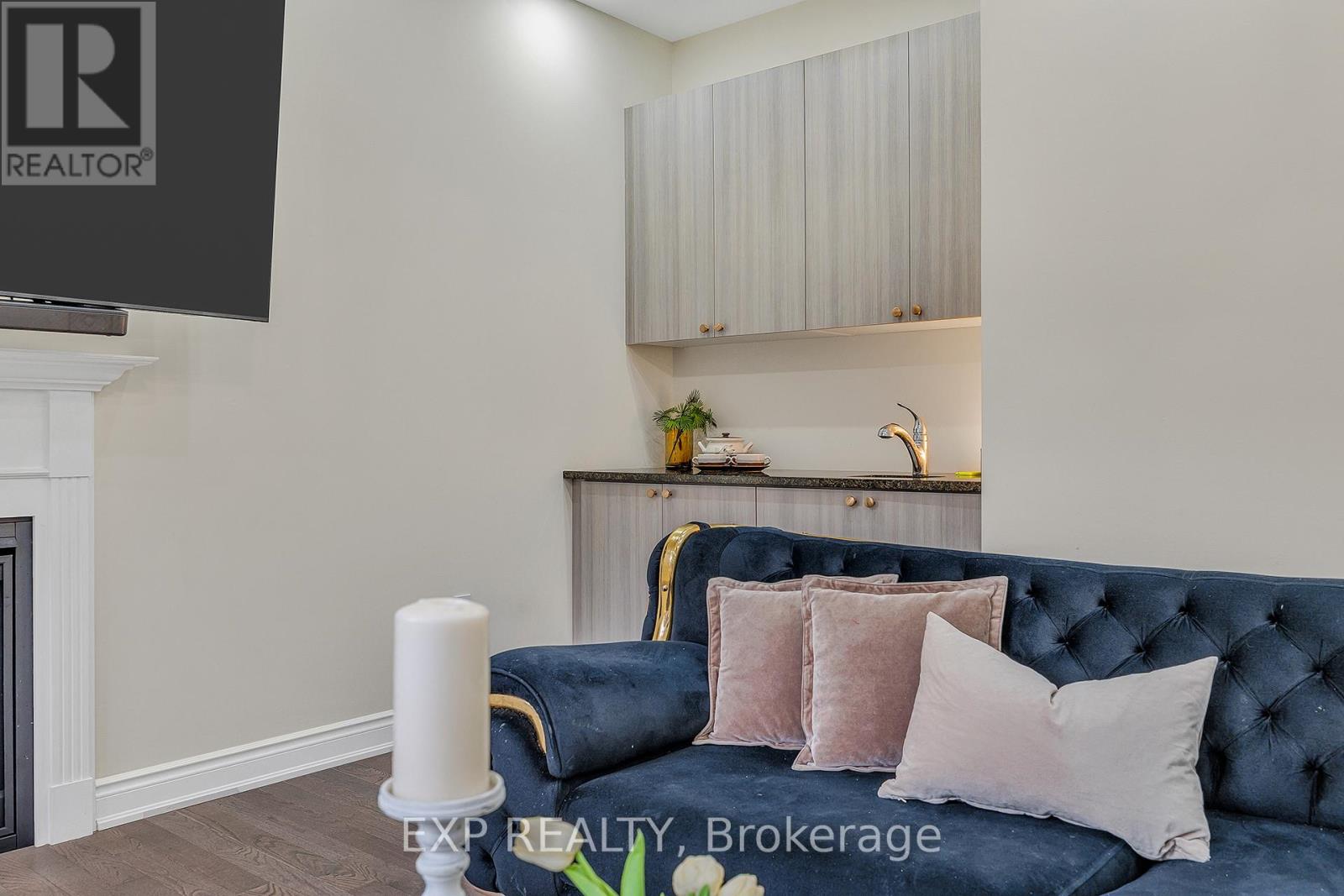 3424 Millicent Avenue, Oakville, Ontario  L6H 0V8 - Photo 23 - W12685444