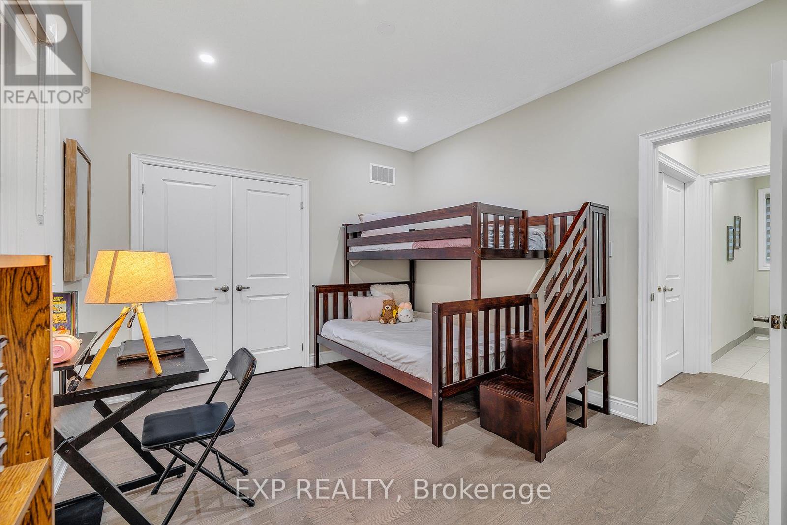 3424 Millicent Avenue, Oakville, Ontario  L6H 0V8 - Photo 41 - W12685444