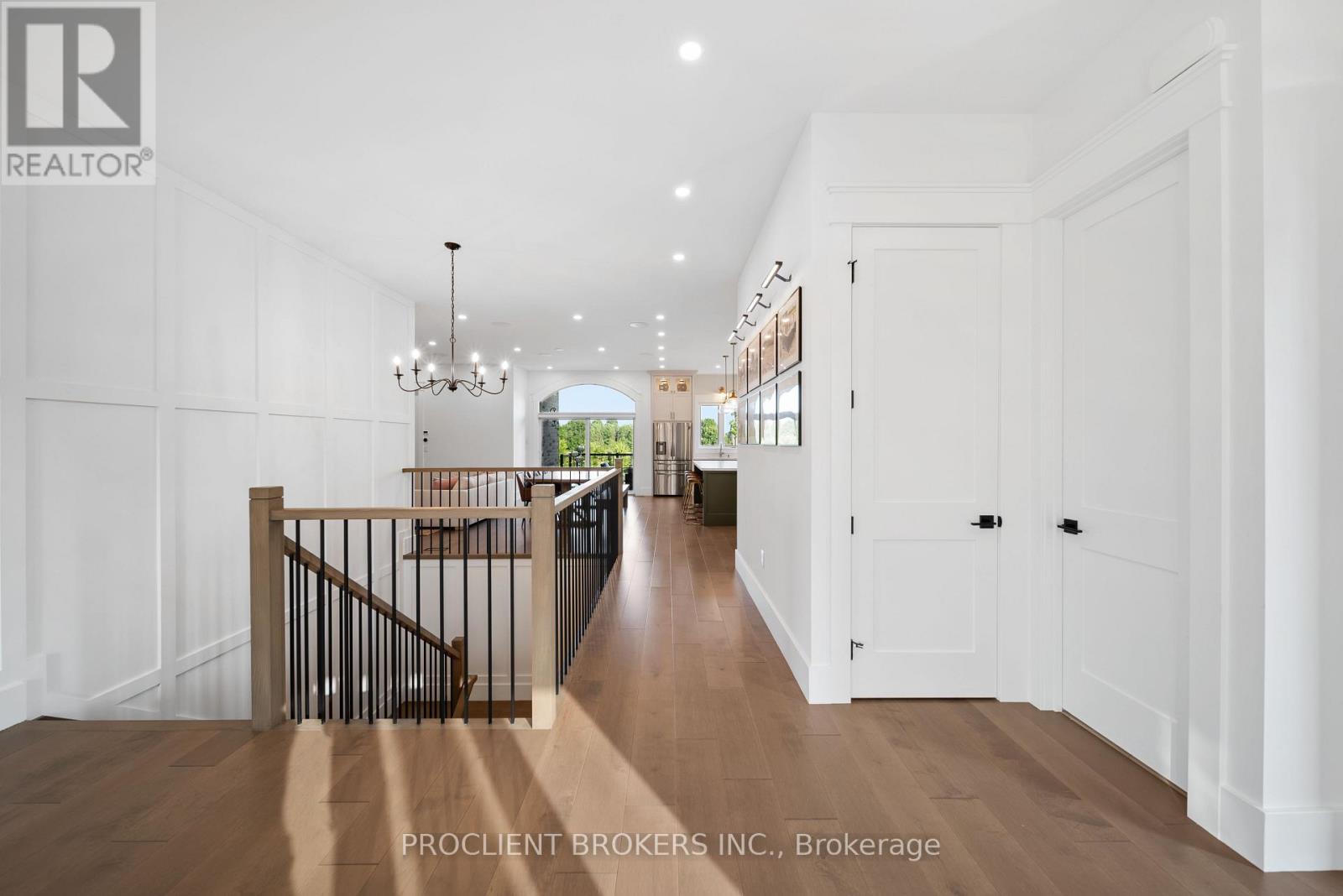 10223 Guelph Line, Milton, Ontario  L0P 1B0 - Photo 11 - W12685448