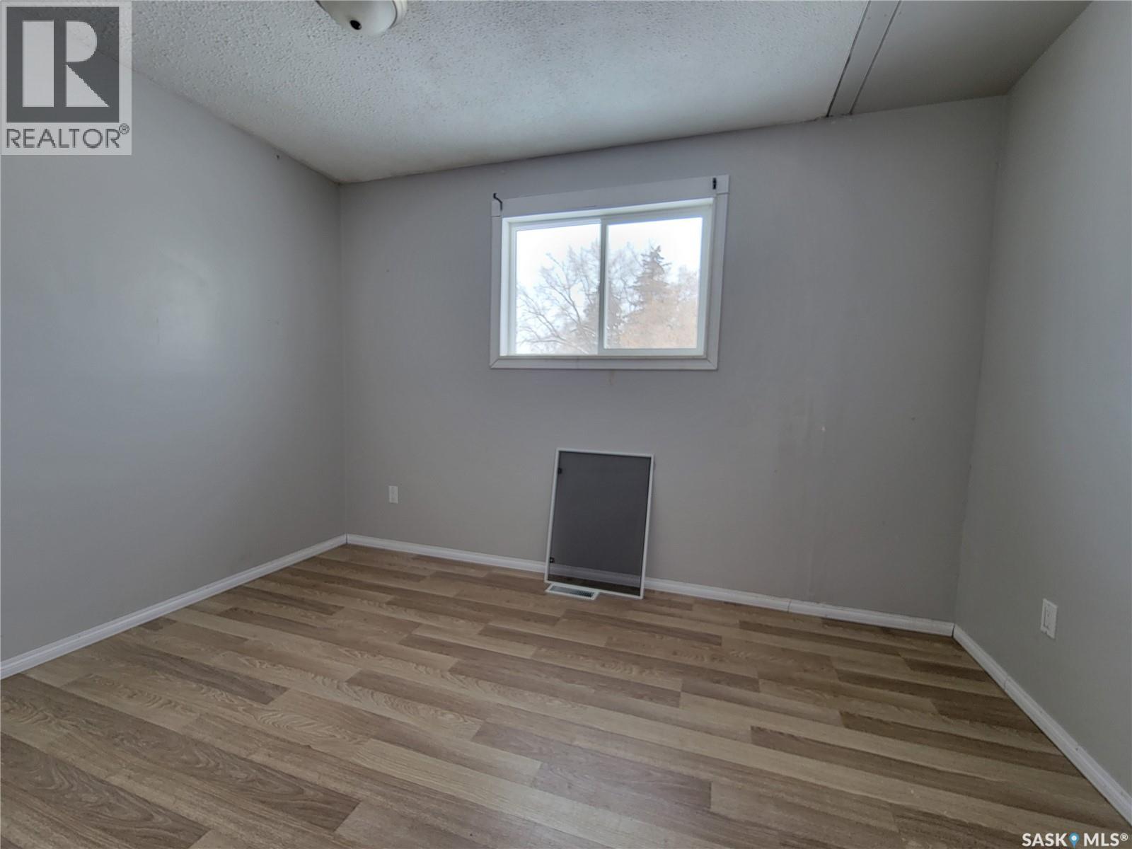4721 Barr Crescent, Lloydminster, Saskatchewan  T9V 0L3 - Photo 11 - SK026590