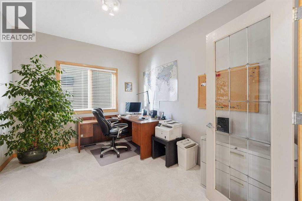 133 Royal Abbey Court Nw, Calgary, Alberta  T3G 4Y3 - Photo 19 - A2276926