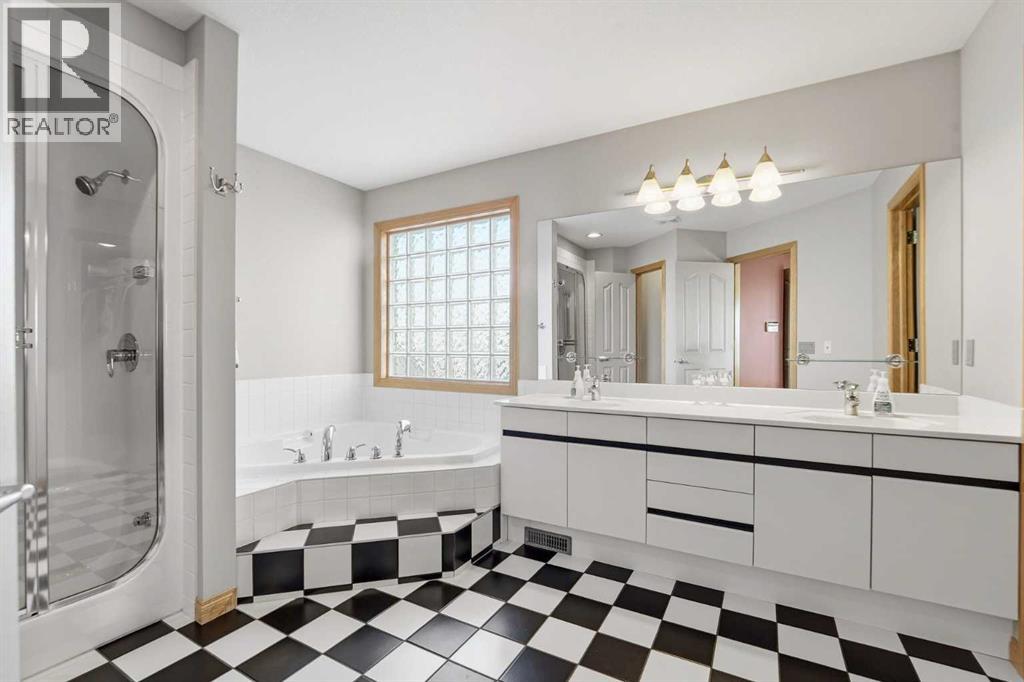 133 Royal Abbey Court Nw, Calgary, Alberta  T3G 4Y3 - Photo 25 - A2276926