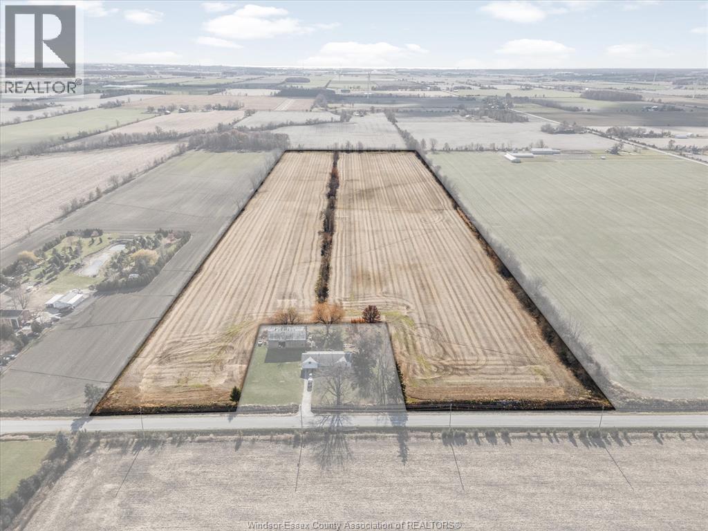 MLS# 26000754: 516 Road 11, Kingsville, Canada