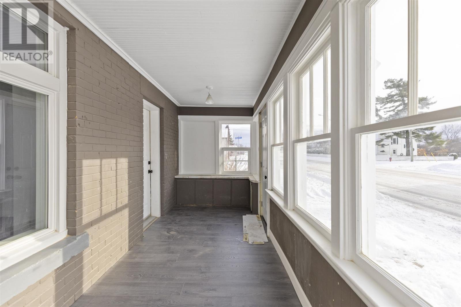 365 Bruce St, Sault Ste. Marie, Ontario  P6B 1R1 - Photo 6 - SM253421