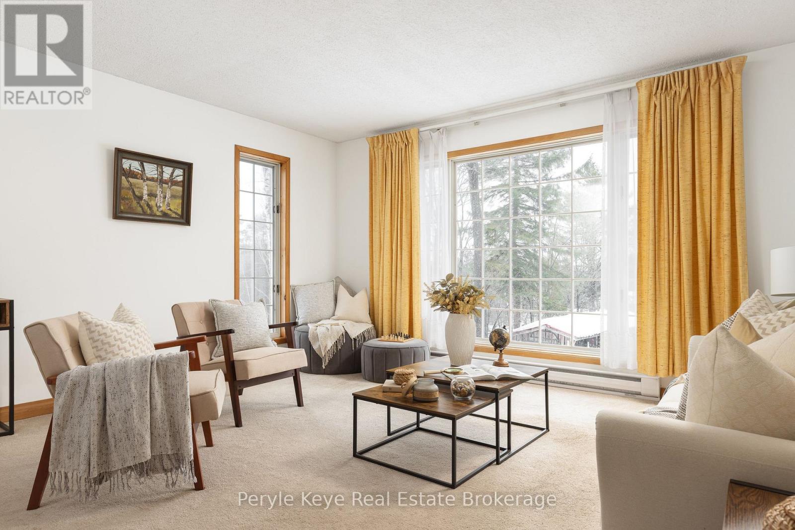 688 Stephenson 1 Road E, Huntsville (Stephenson), Ontario  P0B 1L0 - Photo 8 - X12685530