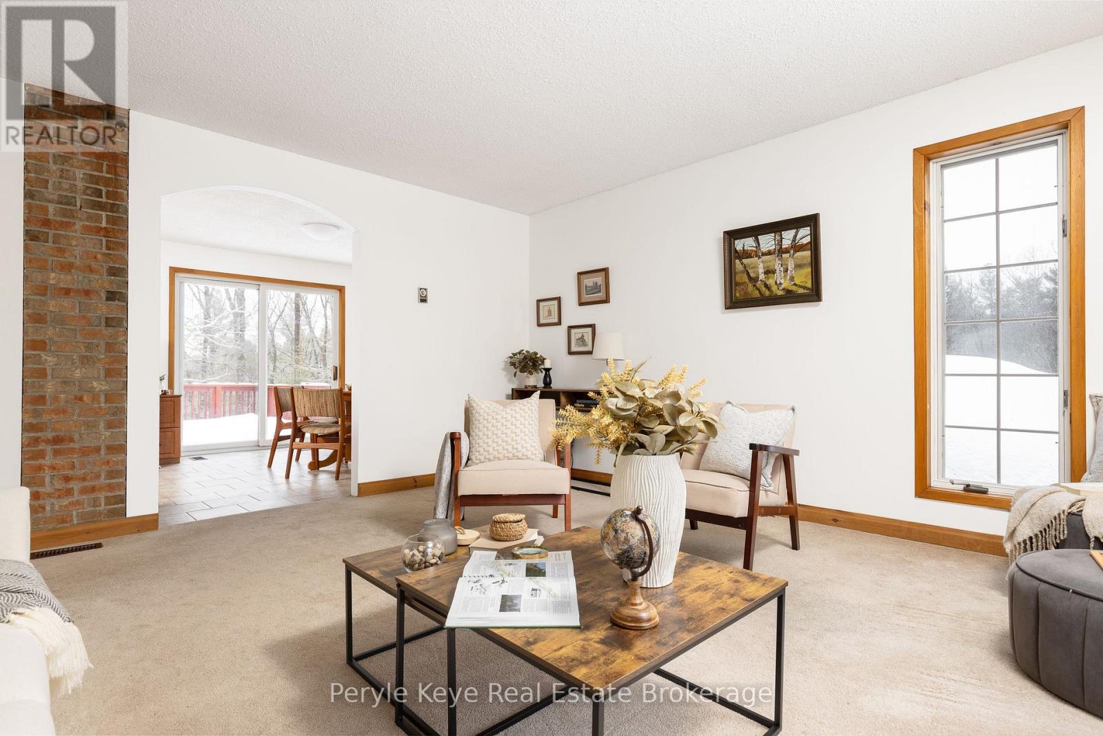 688 Stephenson 1 Road E, Huntsville (Stephenson), Ontario  P0B 1L0 - Photo 9 - X12685530