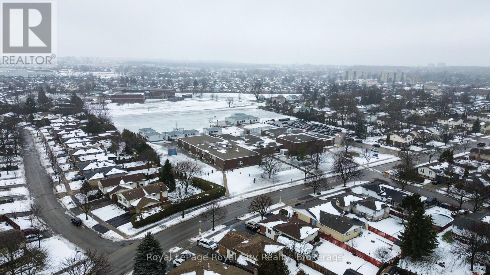 43 Patience Crescent, London South (South X), Ontario  N6E 2K7 - Photo 35 - X12685542